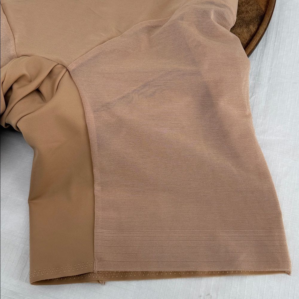 Honeylove Sculptwear Wm XL Beige Nude Sand Superpower Waist Short All Over - Picture 2 of 7